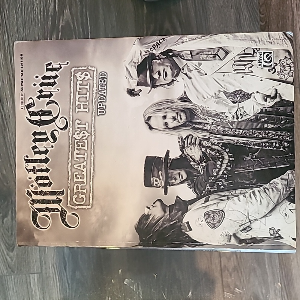 Motley Crue greatest hits tablature book